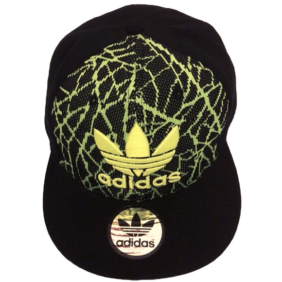 Premium Adidas cap - Picture 1 of 2